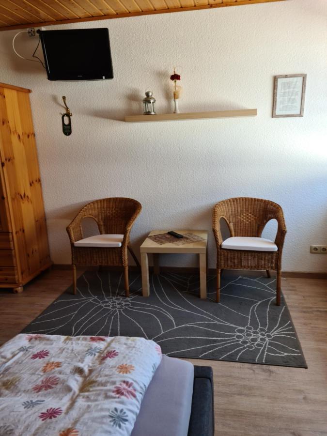 Gaestehaus Portugall Ellenz-Poltersdorf Exteriör bild