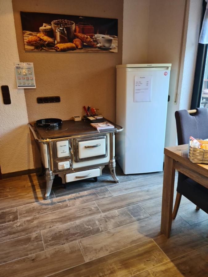 Gaestehaus Portugall Ellenz-Poltersdorf Exteriör bild